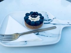 -UNI UNI(环亚凯瑟琳店)