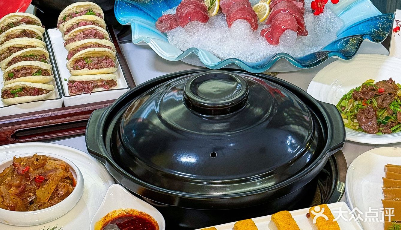 真的在西安‼️这家餐厅让你一次把驴肉吃过瘾