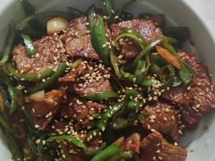-老周家酱卤猪蹄私房菜(克拉玛依西街店)