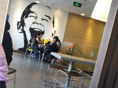 大堂-麦当劳(七宝乐购店)
