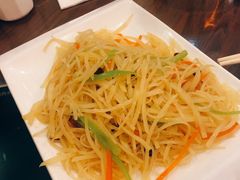 -洁神饭庄·海鲜·青岛菜·30年老字号(五四广场店)