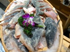 两斤多江团-吃城都·鱼蛙火锅(西玉龙街店)