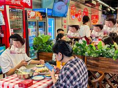-洪霞餐馆·川菜·鲜货现炒(两江春城店)