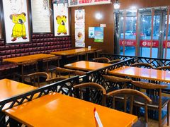 大堂-清和传家饺子(龙泉道物美店)