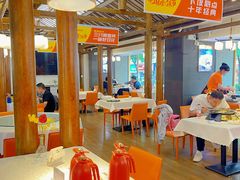 大堂-阿瓦山寨·湘菜现炒·剁椒鱼头王(咸阳总店)