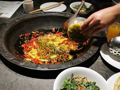 -大鱼山房鱼头火锅(老字号品质店)