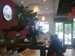 大堂-肘子酥·天津菜·特色捞面(德云社店)