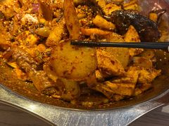 -嘎嘎鸭下巴·爆辣干锅(明教寺店)