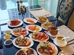-圣丰索菲特·2 On 988 Café 自助餐厅