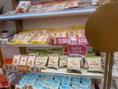 -沪上阿姨·臻选茶饮(上海环球港店)