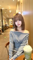 -iu潮牌·SALON