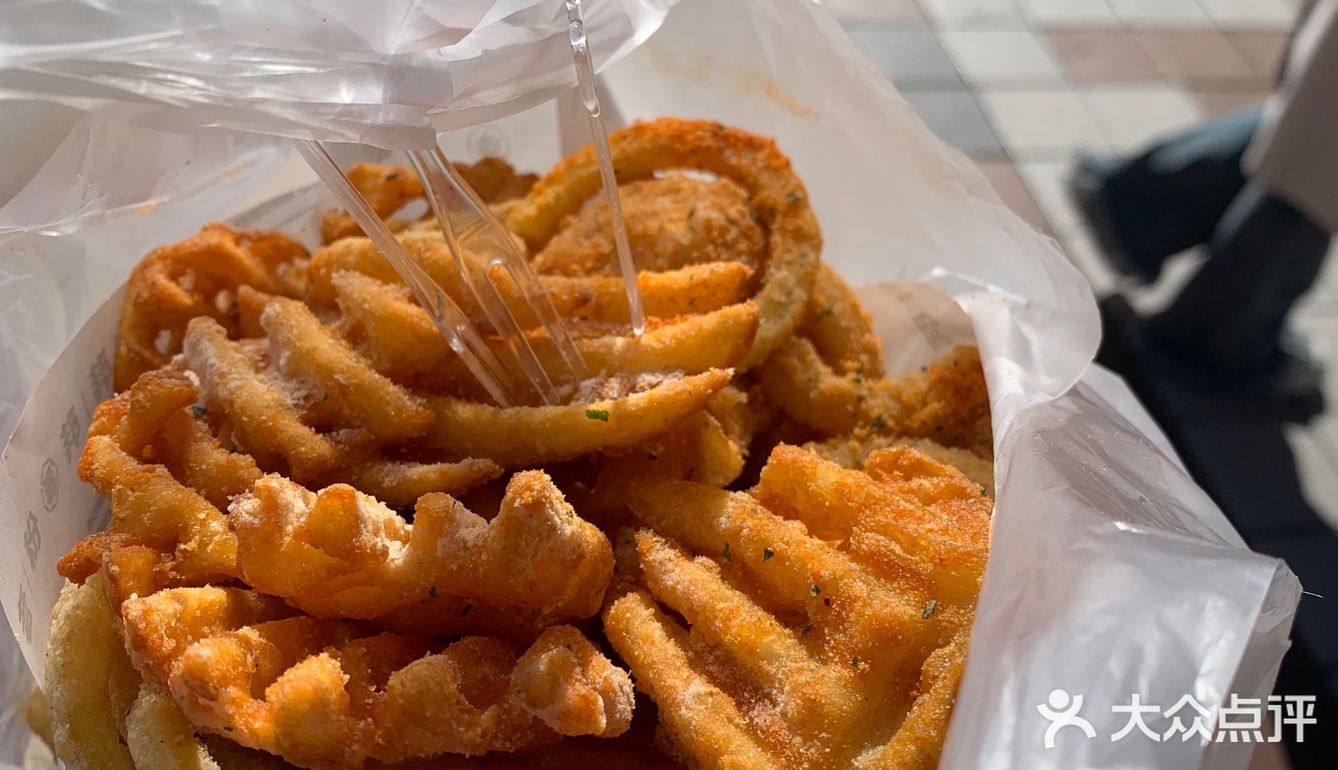 今天打卡了北京第一家卷卷薯条