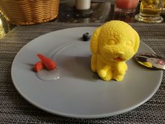 -卡普里披萨·牛扒·下午茶