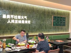 -得意咚瓜·顺德鱼生·冬瓜火锅(深圳首店)