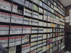 -新华书店(新街口旗舰店)