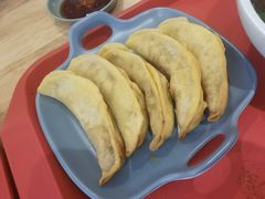 -老新隆牛肉锅贴(新街口店)