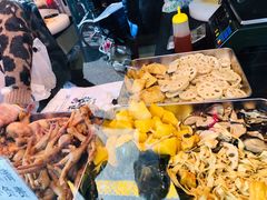 -清真拉妈卤味(回民街店)