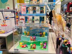 -泡泡玛特POPMART (北京超极合生汇店)