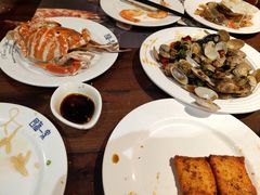 大蟹腿-四海一家自助餐(益田假日广场店)