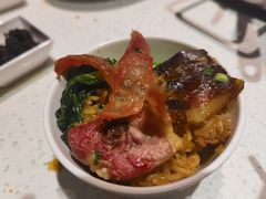 -肥仔文澳门猪骨煲(南京西路店)