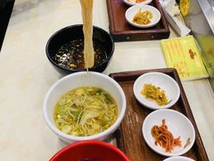 -乡党臊子面(丰庆公园店)