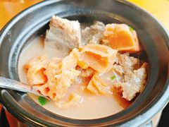 -莲餐厅·湖北菜·潜江小龙虾店(愚园路店)