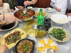 -余家庄肥肠鱼地方汤锅(银杏大道店)