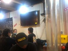 大堂-聚首堂·特色小吃·肘子(什刹海德胜门店)