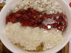 酒酿红豆薏米羹-炖物24章·顺时轻养茶(杭州大厦店)