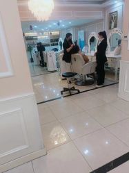 -Bollins波林丝•专研护发中心