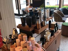 零售区-星巴克臻选(上海虹桥新天地三店)