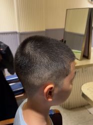 -PE SALON