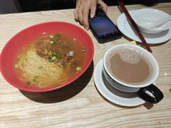 -滋味满屋美食坊(上海街店)