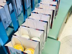 -奈雪的茶(亨特国际广场店)