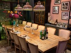 -SISTERS BAR RESTAURANT川意酒馆(嘉善老市H楼店)