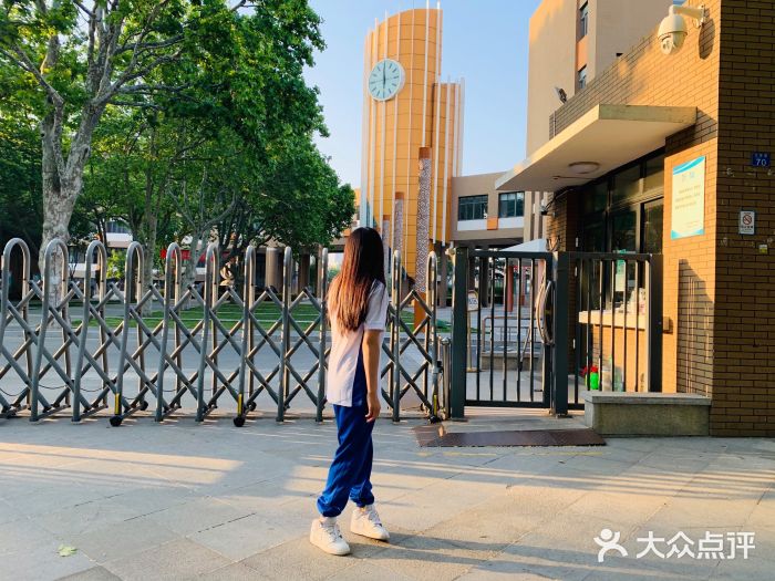 山东省青岛第二中学(江西路分校)图片