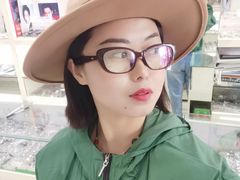 -利客来眼镜店(崂山百货店)