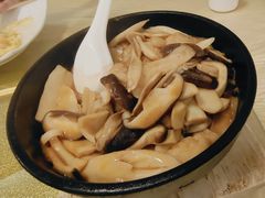 石湾手打鱼腐杂菌煲-和膳居饮食有限公司