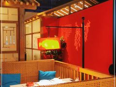 大堂-北院·果木烤鸭·25年东北菜(创意产业园店)