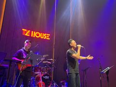 -TZ House音乐现场(来福士中心店)