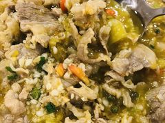 酸菜肥牛-宜宾海鲜酒家·三十年老字号