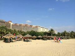 -三亚湾海居铂尔曼度假酒店