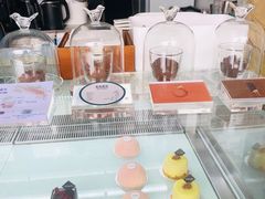 -UNI UNI(环亚凯瑟琳店)