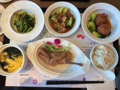 -金鹰国际月子中心(新街口店)