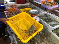 -拉威海鲜市场