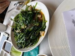 -贝勒爷·酥不腻烤鸭