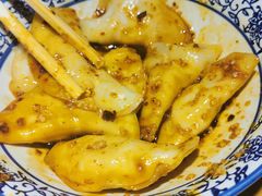 钟水饺-龙抄手食府(浣花北路店)