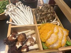 -廖掌柜·重庆鲜货火锅(上海首店)