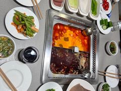 -海底捞火锅(漕宝路店)