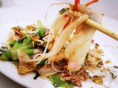 三丝炒陈村粉-老周记顺德双皮奶